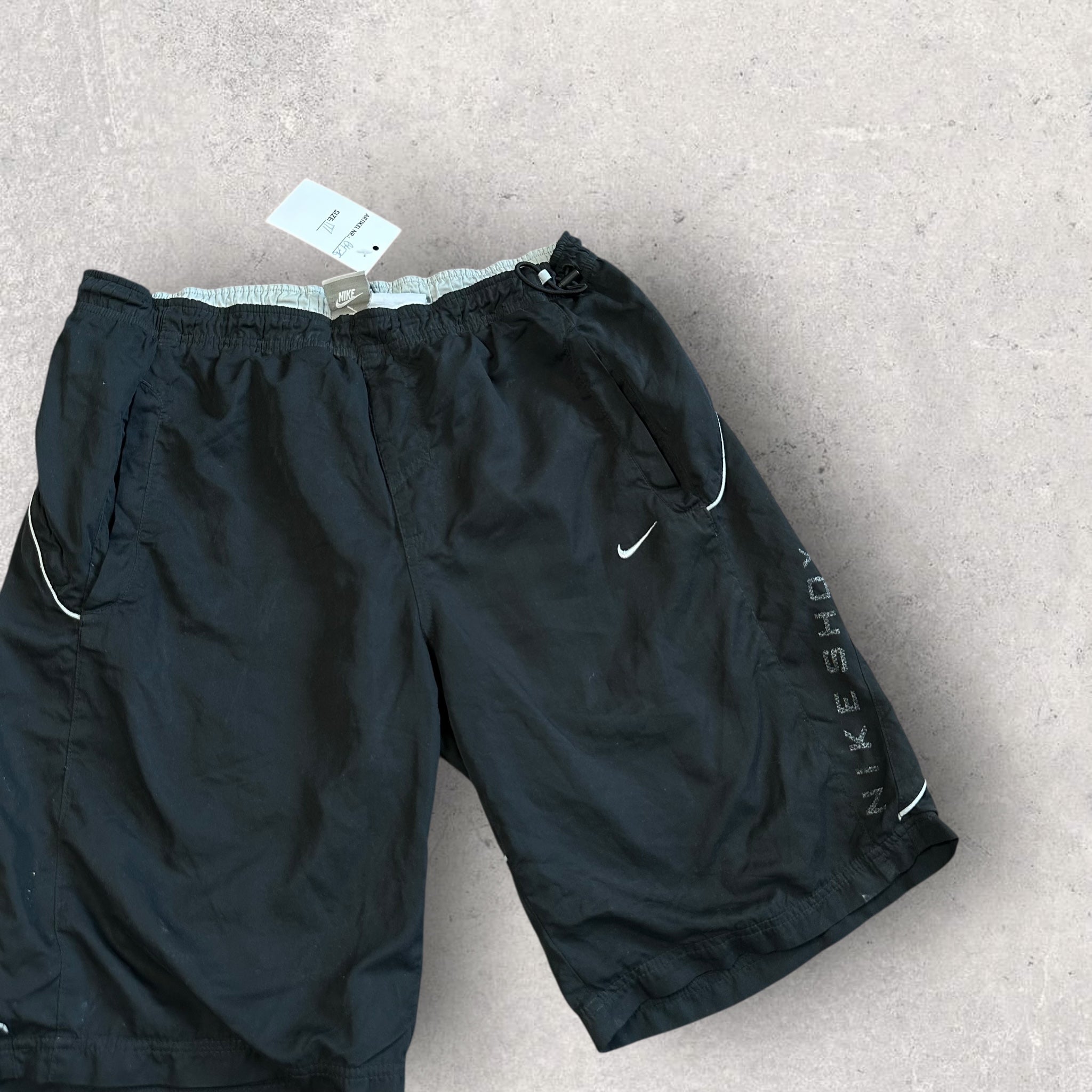 Vintage Nike Shorts (M)