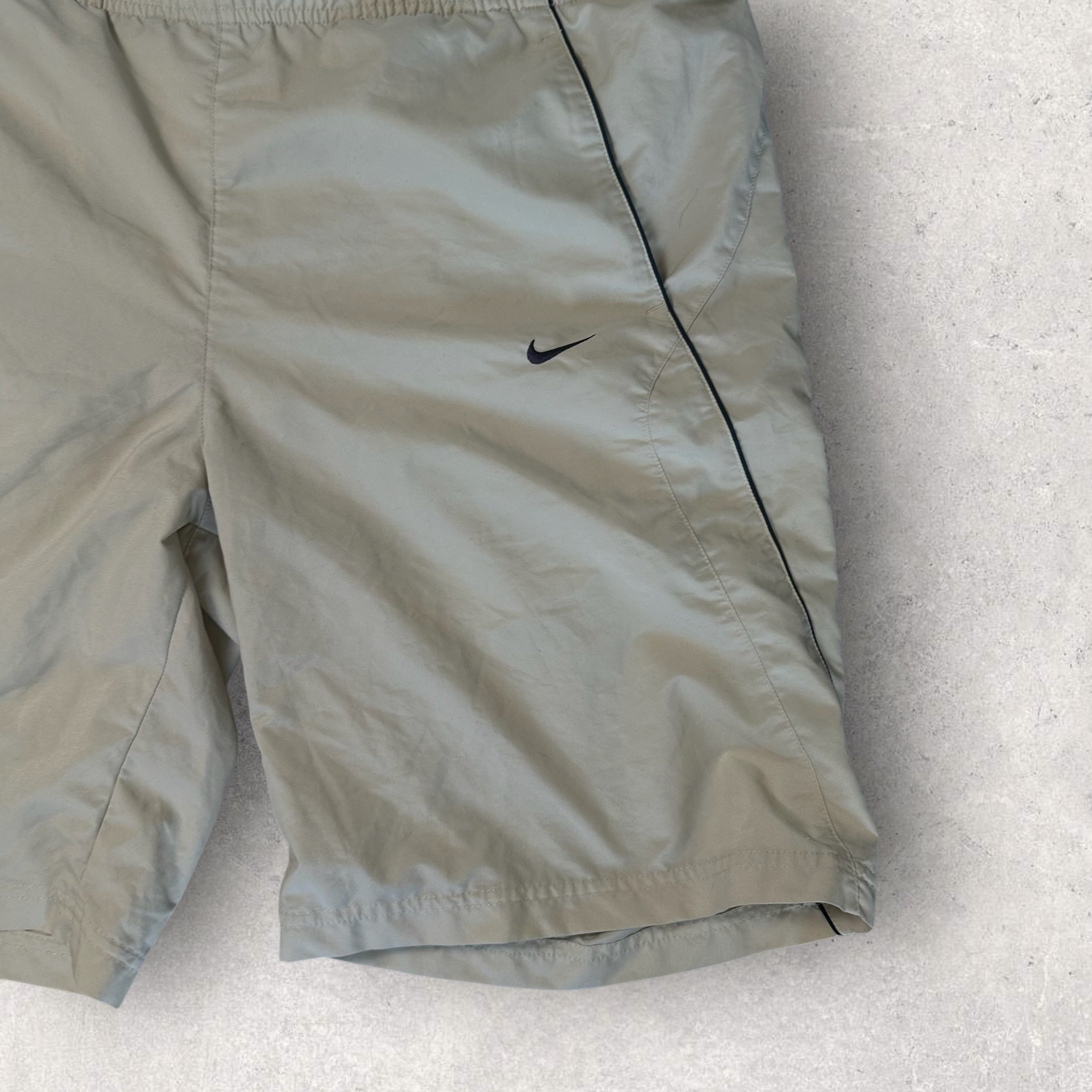 Vintage Nike Shorts (M)