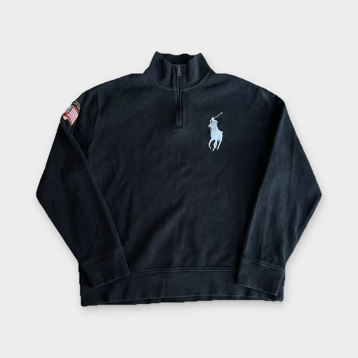 KI-Cover: Vintage Ralph Lauren Sweater XL, aus unseren Fotos geglättet (KI-Ansicht nach unseren Fotos)