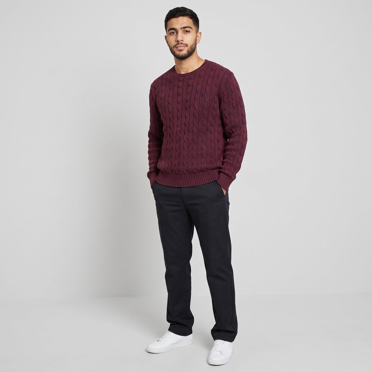 KI-Ansicht: Vintage Ralph Lauren Sweater (XXL) getragen (KI-Visualisierung nach unseren Fotos)