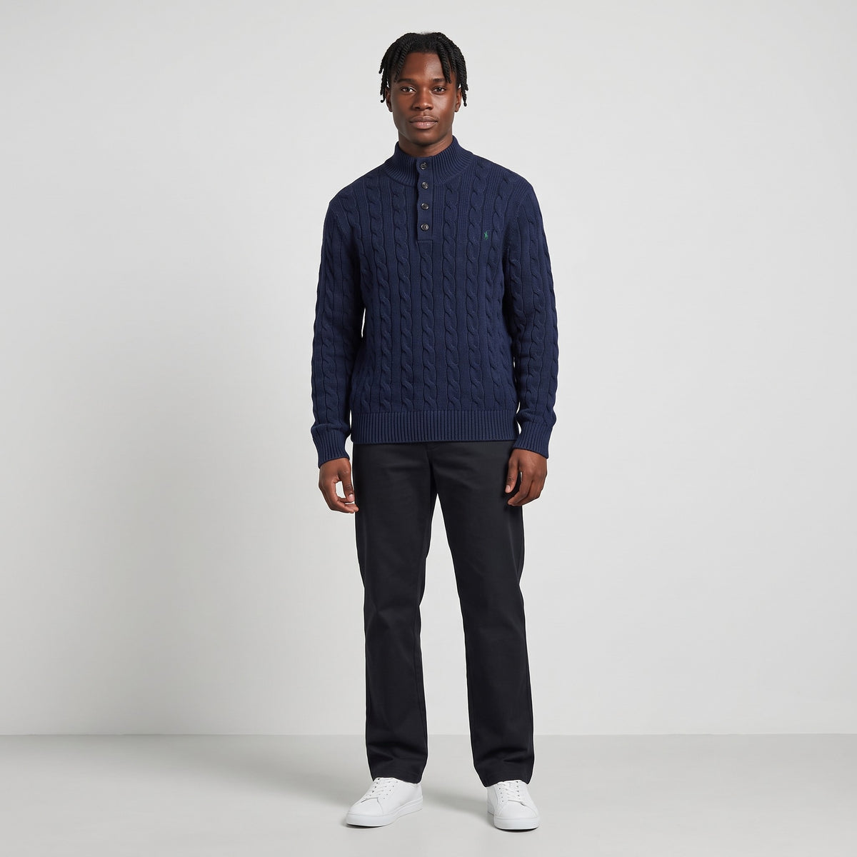 KI-Ansicht: Vintage Ralph Lauren Sweater (XXL) getragen (KI-Visualisierung nach unseren Fotos)