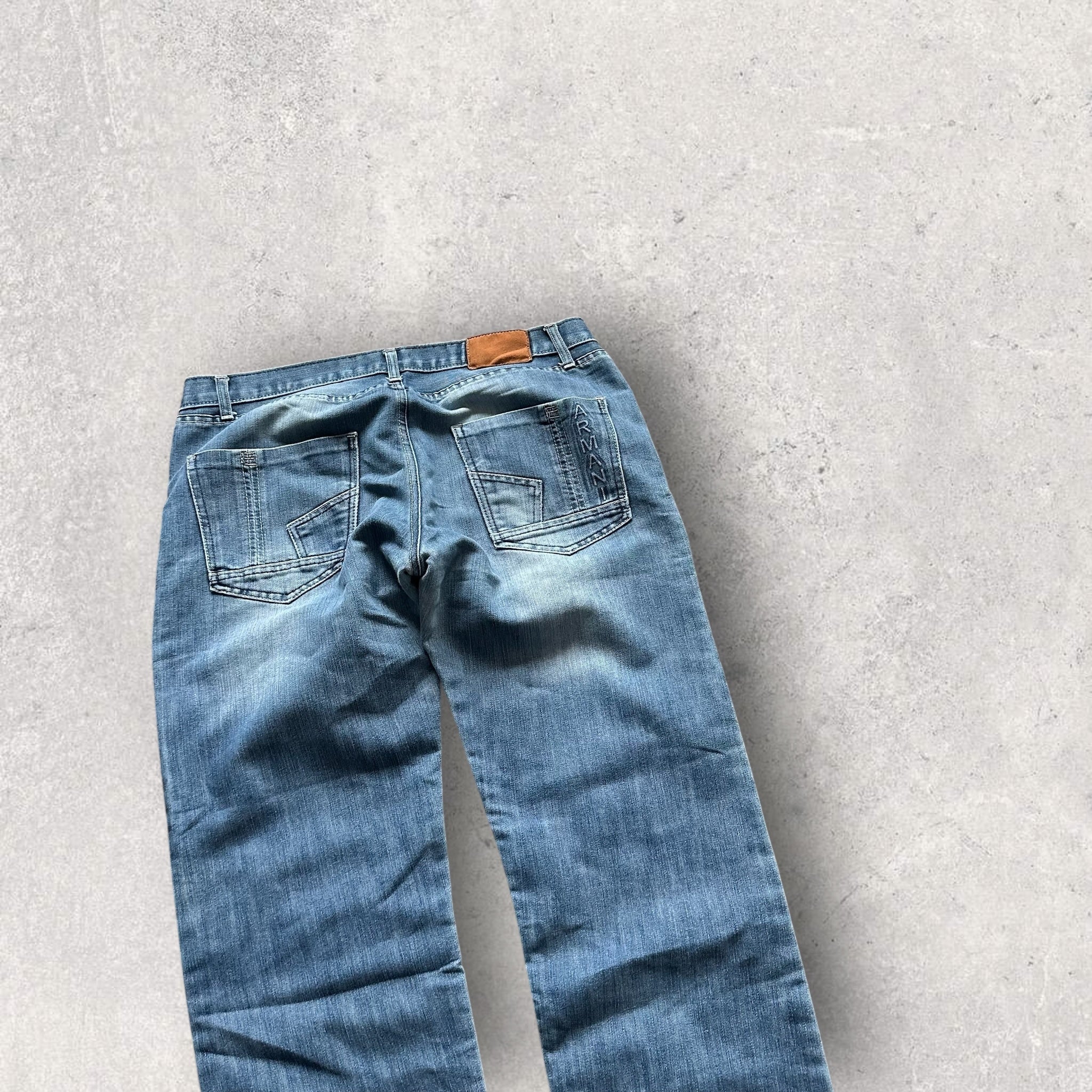 Vintage Armani Jeans (36)