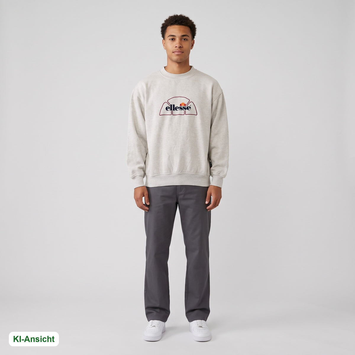 KI-Ansicht: Vintage ellesse Sweater (M) getragen (KI-Visualisierung, Zustand siehe echte Fotos)