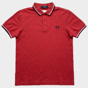 Glattes Liegefoto: Vintage Fred Perry Poloshirt (S) (KI-Aufbereitung, Zustand siehe echte Fotos)