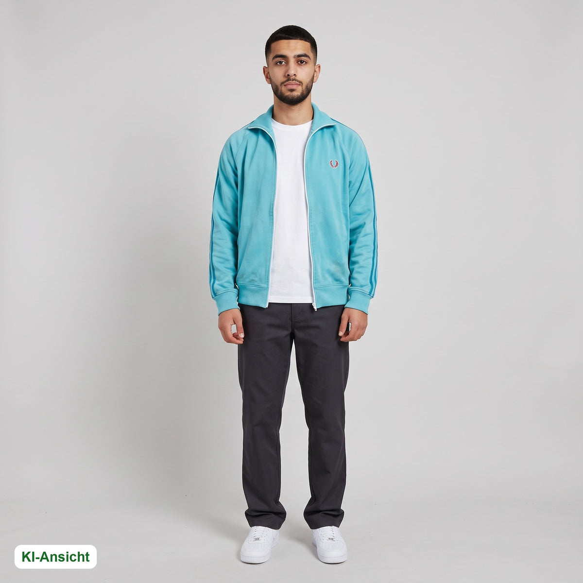 KI-Ansicht: Vintage Fred Perry Trackjacket (S) getragen (KI-Visualisierung, Zustand siehe echte Fotos)