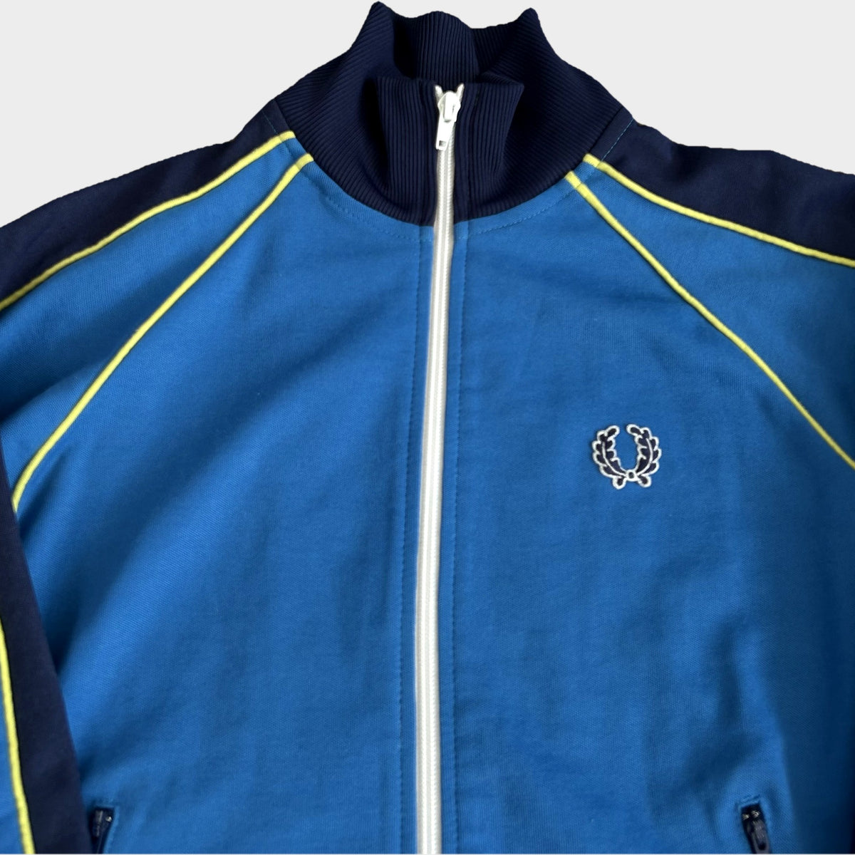 Vintage Fred Perry Trackjacket (XS)