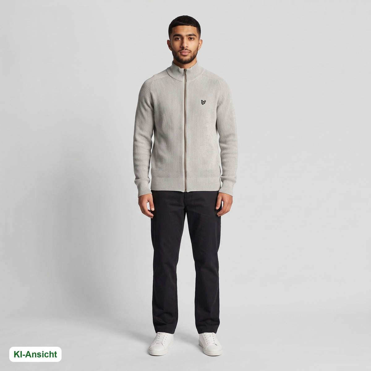 KI-Ansicht: Vintage Lyle & Scott Sweater (L) getragen (KI-Visualisierung, Zustand siehe echte Fotos)