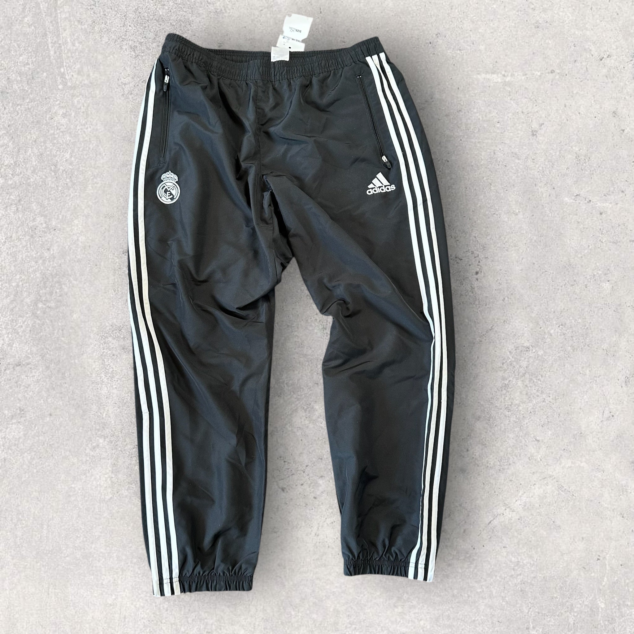 Vintage Real Madrid Trackpants (XL)