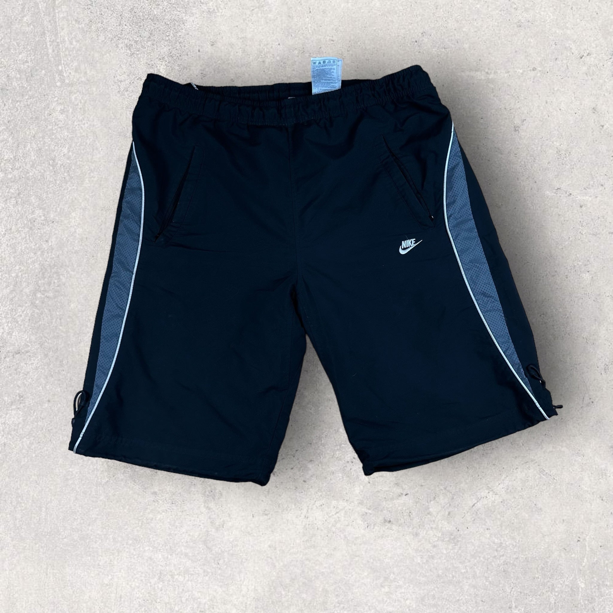 Vintage Nike Shorts (M)