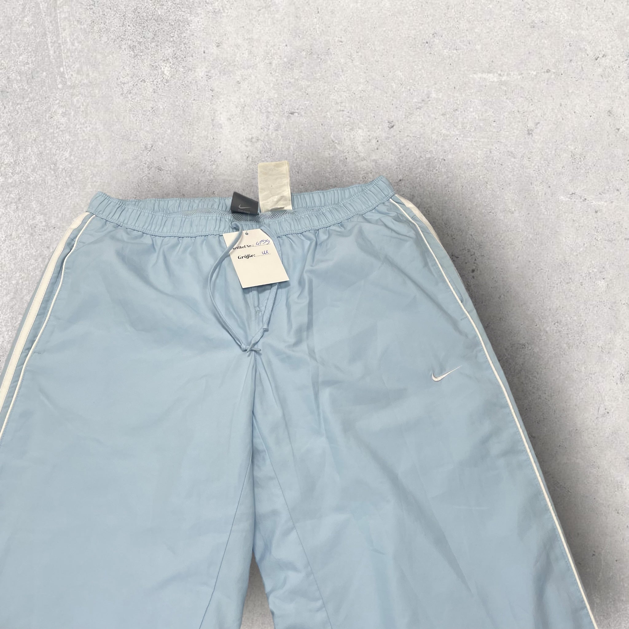 Vintage Nike track pants (M)