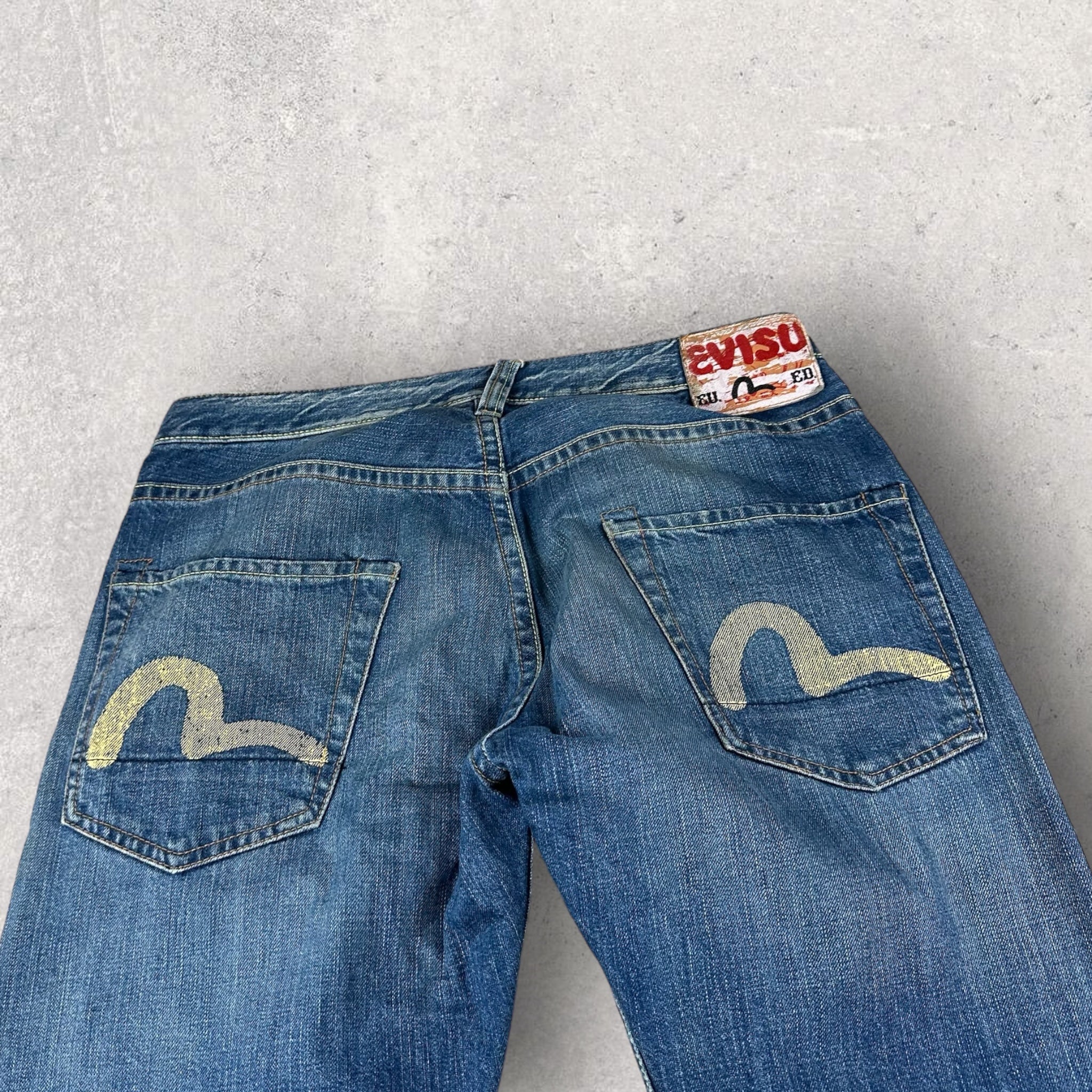 Vintage Evisu Jeans (M)