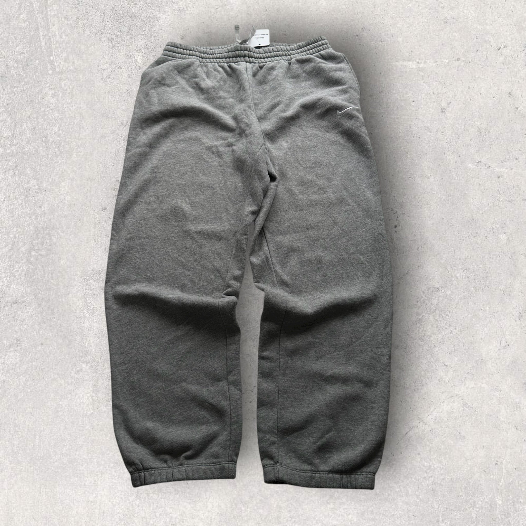 Vintage Nike Trackpants (XL)