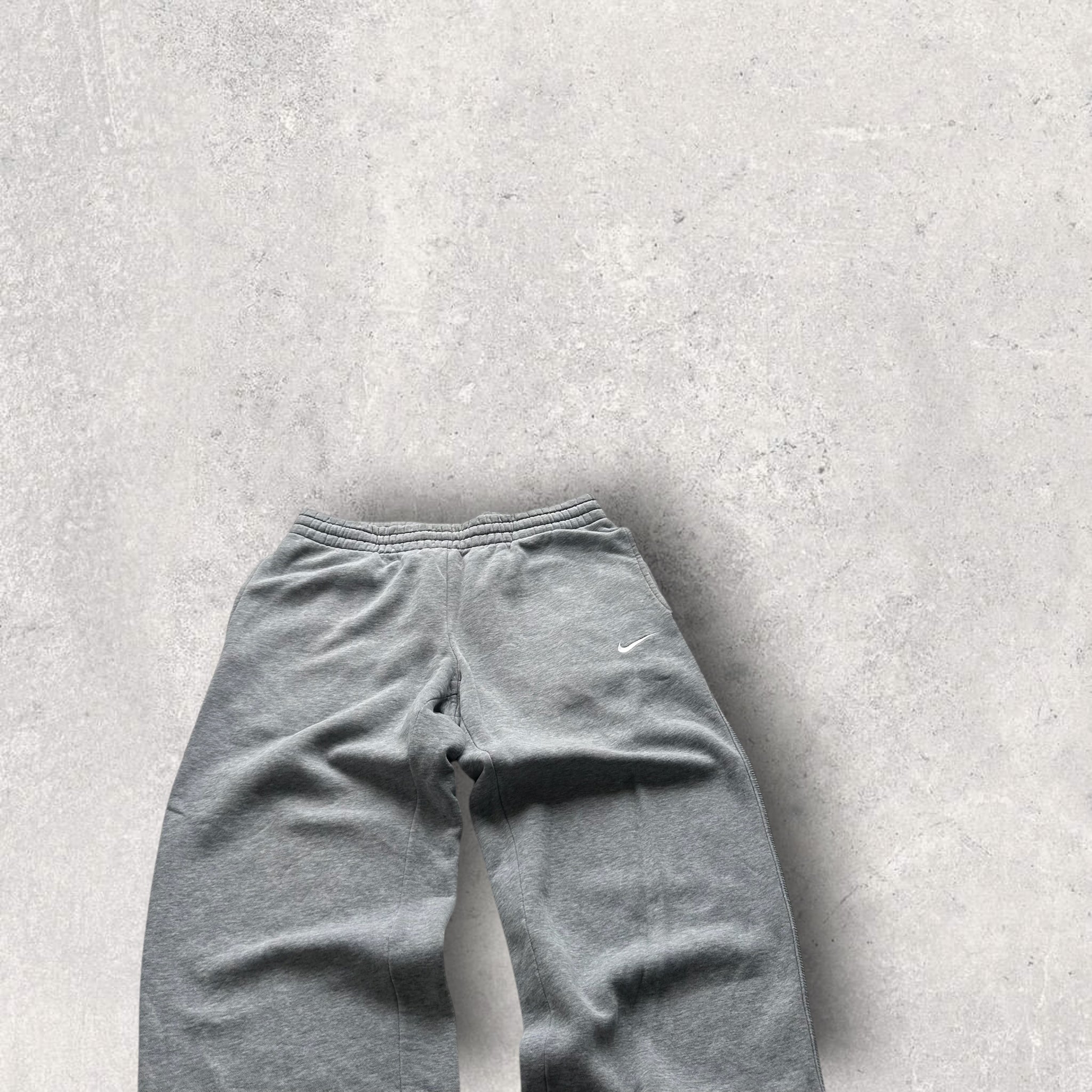 Vintage Nike Trackpants (M/L)