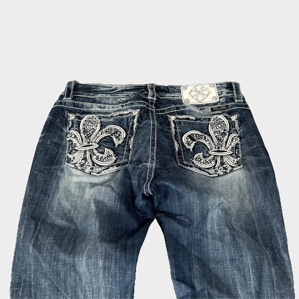Vintage Miss Me Jeans (W33 L33)